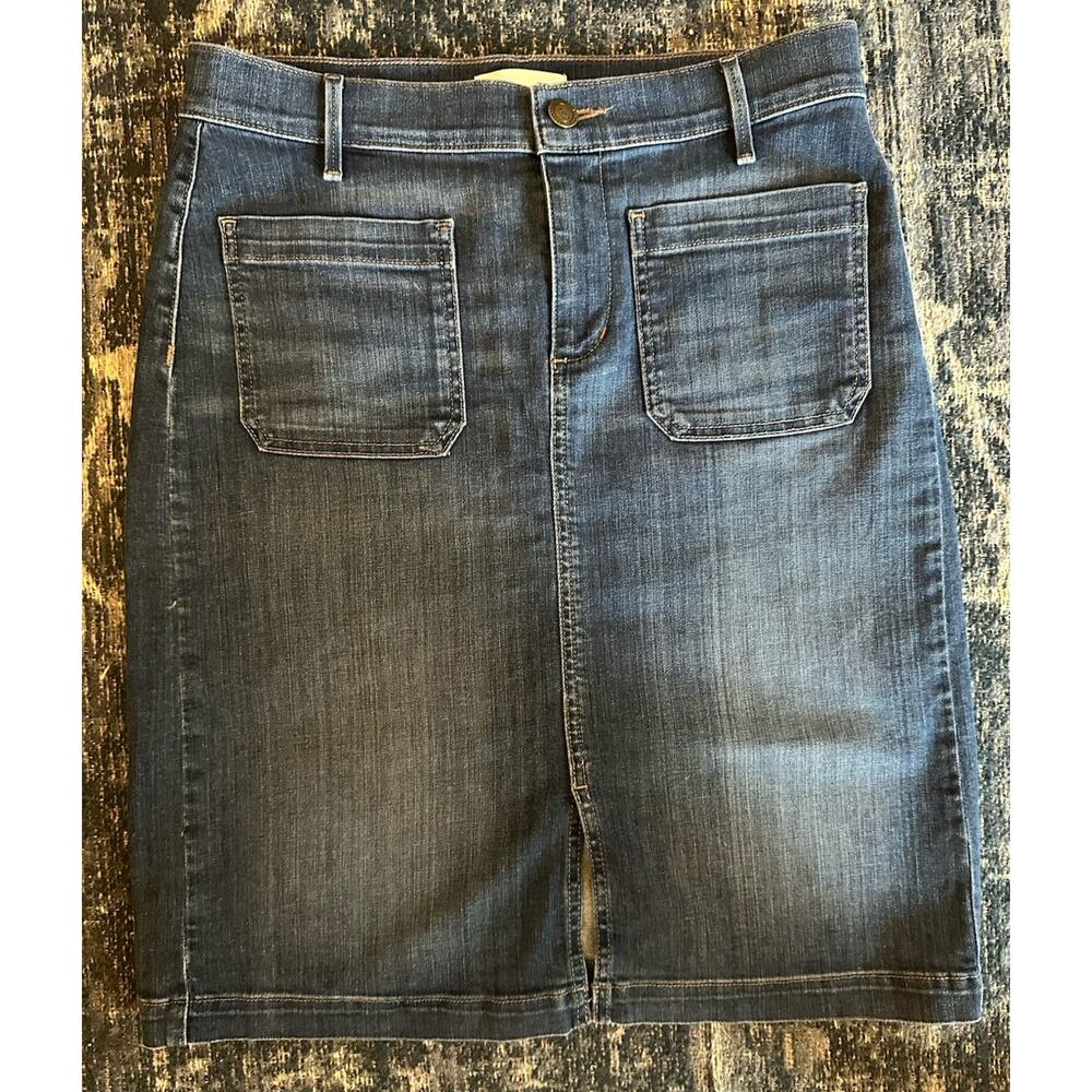 LOFT Denim Pencil Skirt in Medium Blue Wash